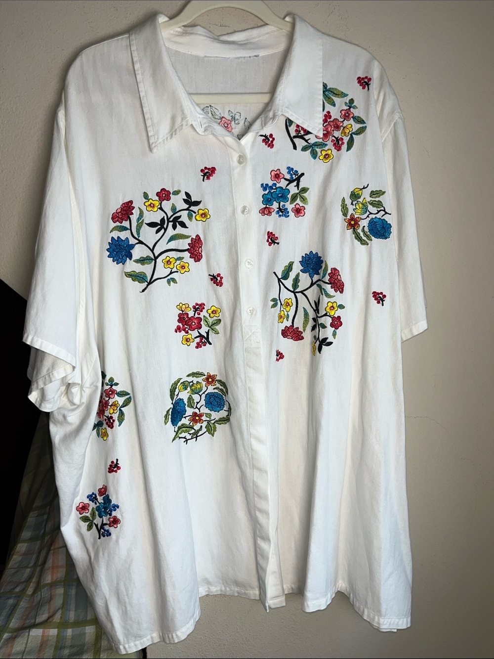 White Floral Embroidered Button-Front Men's Shirt XXL